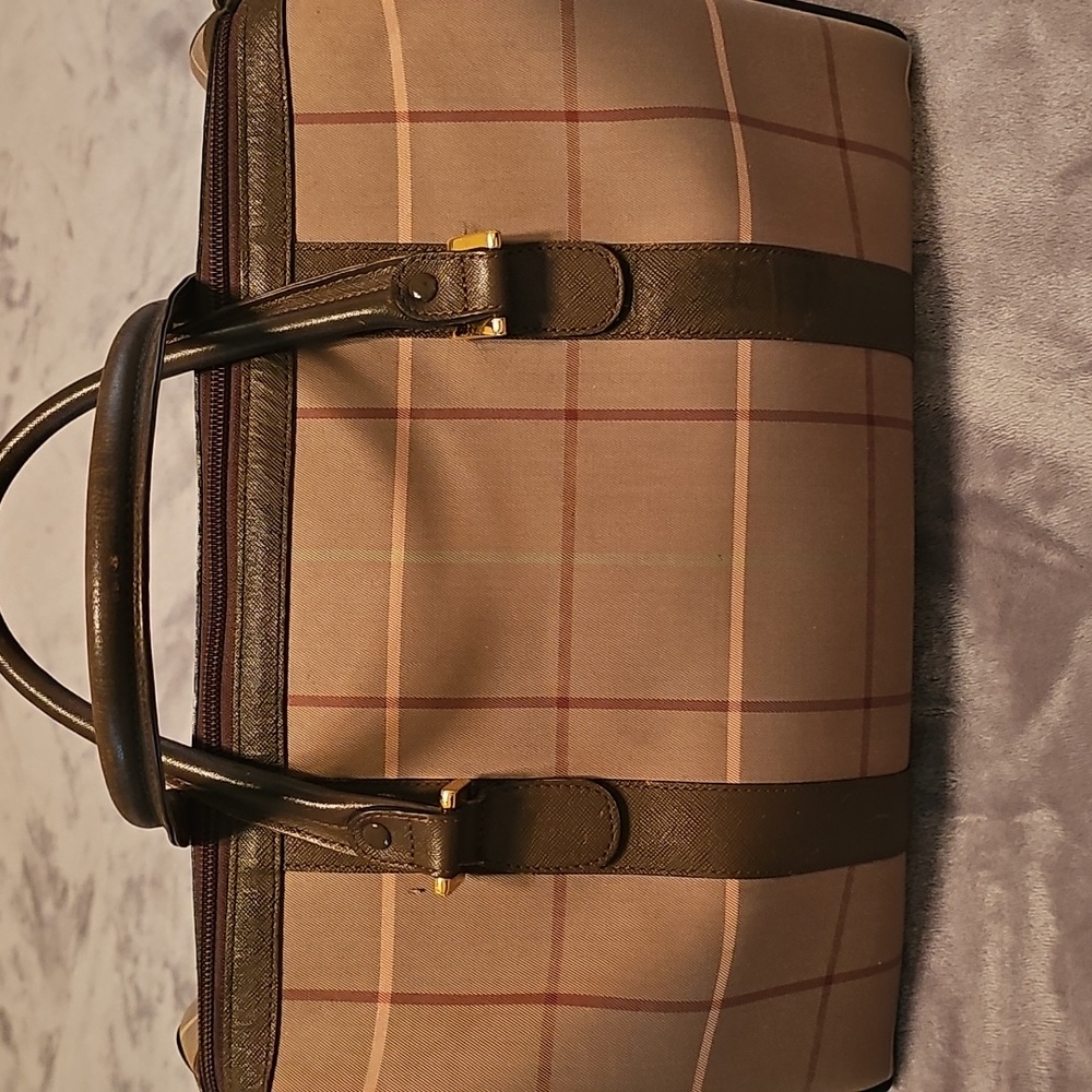 Burberrys Tan and Brown Travel Bag with Signature Style - Picture 3 of 13